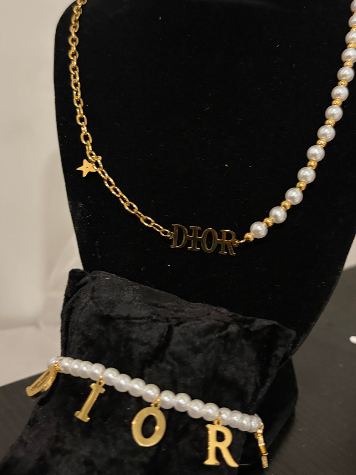 ✰ Di✮r Pearl Bracelet ✰