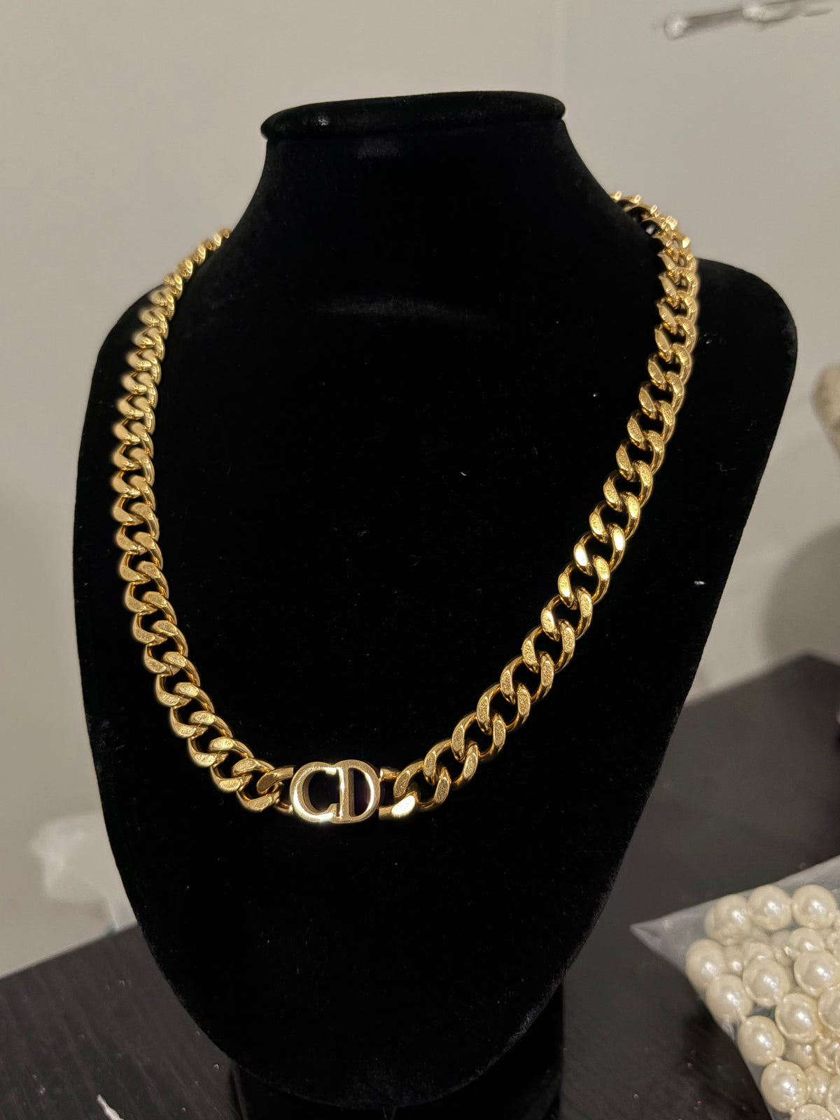 ✰ Christian Dior Choker ✰