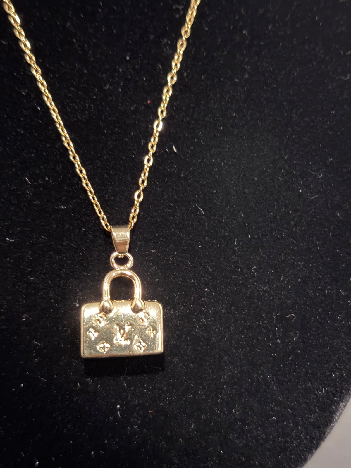 ✰LV Purse Necklace ✰